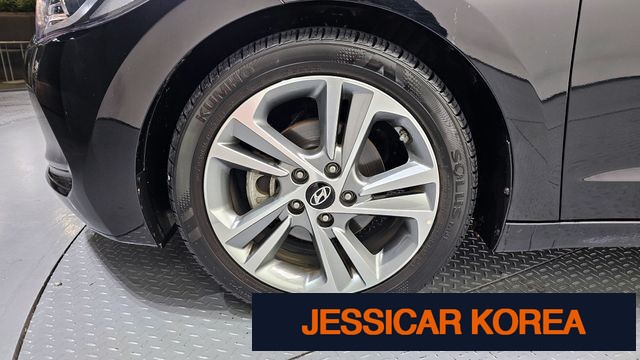 2018 Hyundai Avante AD - Thumbnail 10