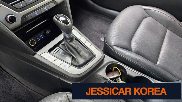 2018 Hyundai Avante AD - Thumbnail 14
