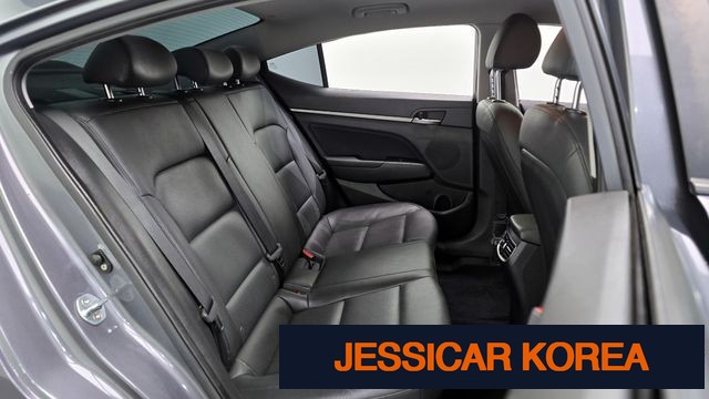 2018 Hyundai Avante AD - Thumbnail 15