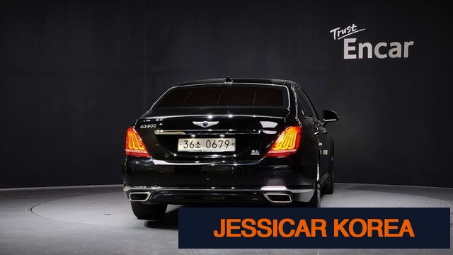 2016 Genesis EQ900 - Thumbnail 7