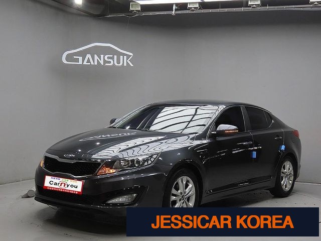 2011 Kia K5 - Thumbnail 3