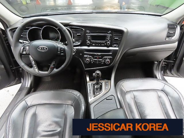 2011 Kia K5 - Thumbnail 14
