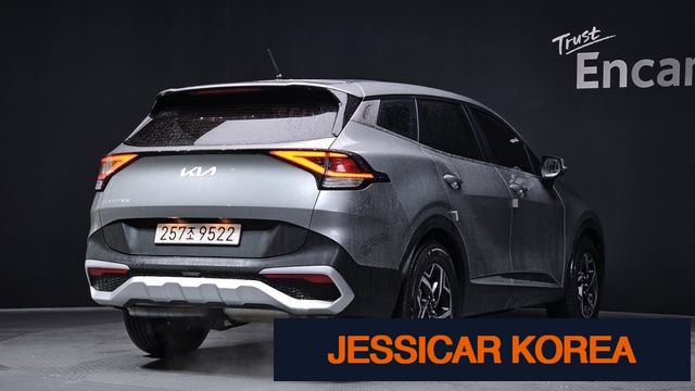 2022 Kia Sportage 5th Gen - Thumbnail 4