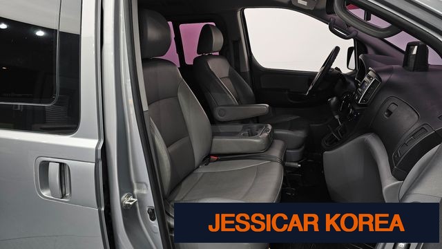 2018 Hyundai Grand Starex - Thumbnail 2