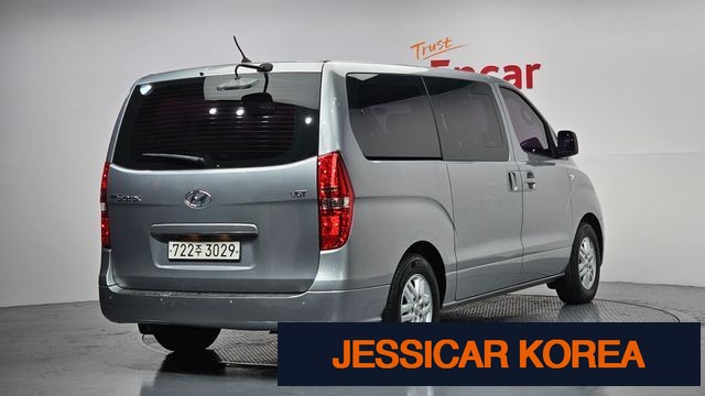 2018 Hyundai Grand Starex - Thumbnail 16