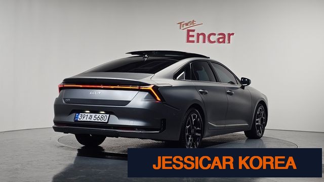 2025 Kia The New K8 - Thumbnail 2