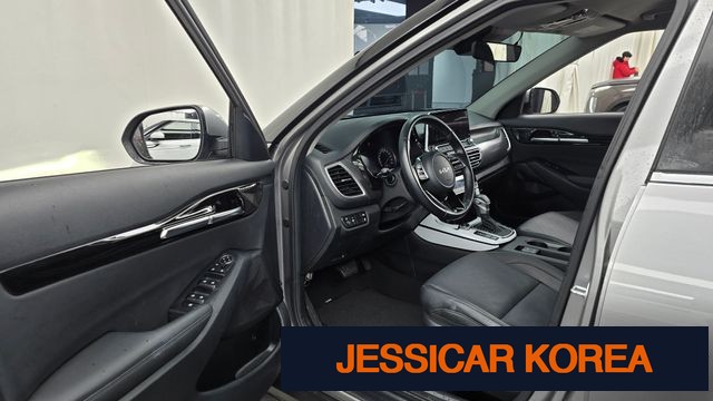 2023 Kia Seltos - Thumbnail 10