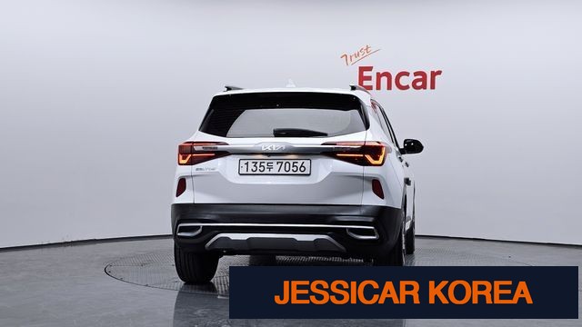 2022 Kia Seltos - Thumbnail 15