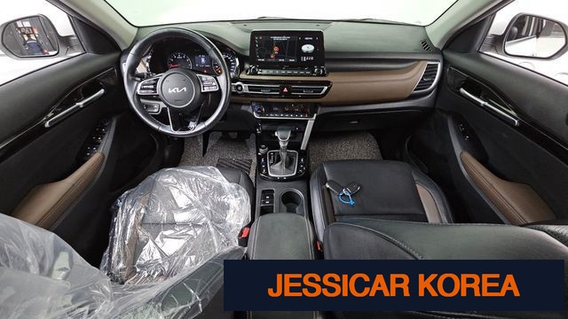 2022 Kia Seltos - Thumbnail 19
