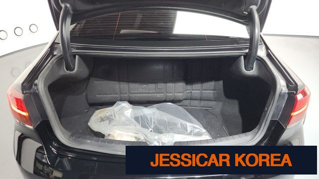 2020 Kia K7 Premier - Thumbnail 4