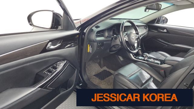 2020 Kia K7 Premier - Thumbnail 11