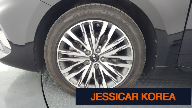 2020 Kia K7 Premier - Thumbnail 15