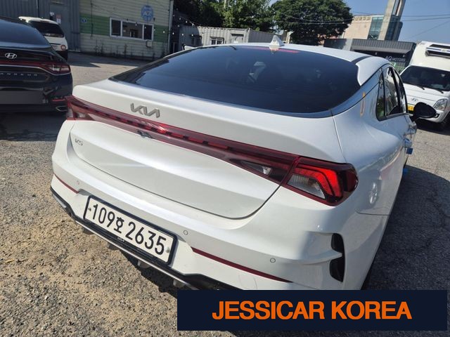 2023 Kia K5 3rd Gen - Thumbnail 4