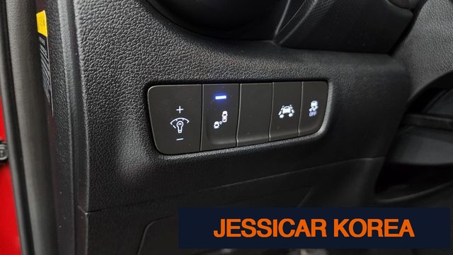 2018 Hyundai Kona - Thumbnail 8