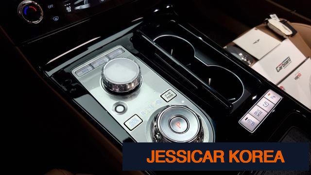 2025 Genesis G80 (RG3) - Thumbnail 2