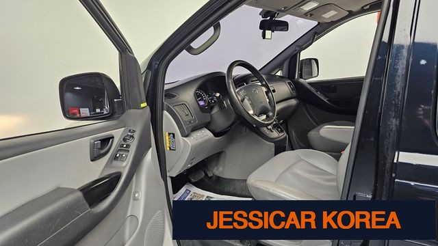 2021 Hyundai The New Grand Starex - Thumbnail 13