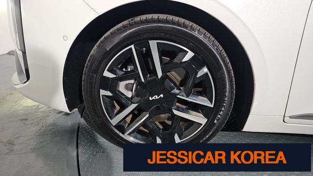 2025 Kia The New K8 - Thumbnail 8