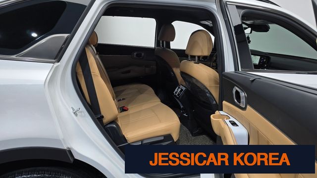 2023 Kia Sorento 4th Gen - Thumbnail 9