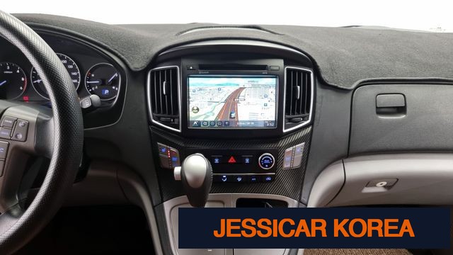 2016 Hyundai Grand Starex - Thumbnail 8