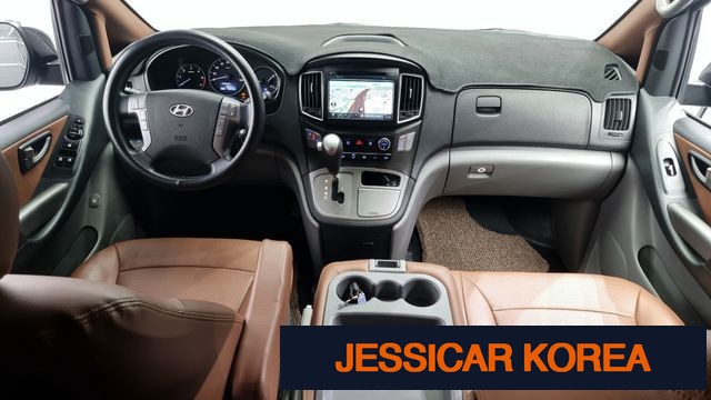 2016 Hyundai Grand Starex - Thumbnail 13