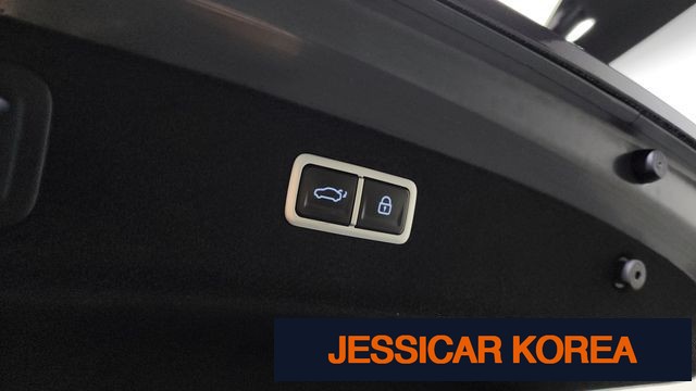 2022 Genesis G80 (RG3) - Thumbnail 13