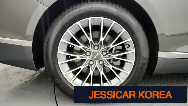 2022 Genesis G80 (RG3) - Thumbnail 15