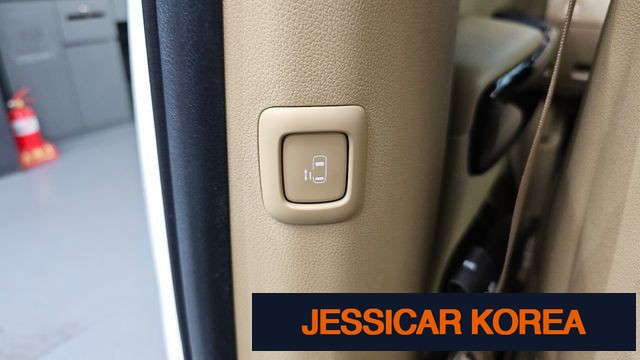 2020 Kia The New Carnival - Thumbnail 2