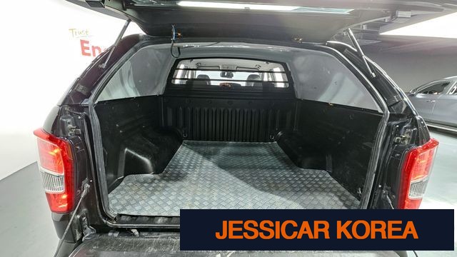 2018 KG Mobility Rexton Sports - Thumbnail 3