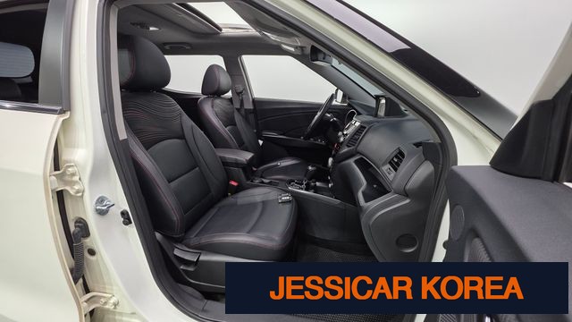 2016 KG Mobility Tivoli Air - Thumbnail 8