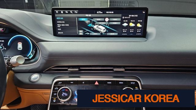 2022 Genesis GV80 - Thumbnail 2