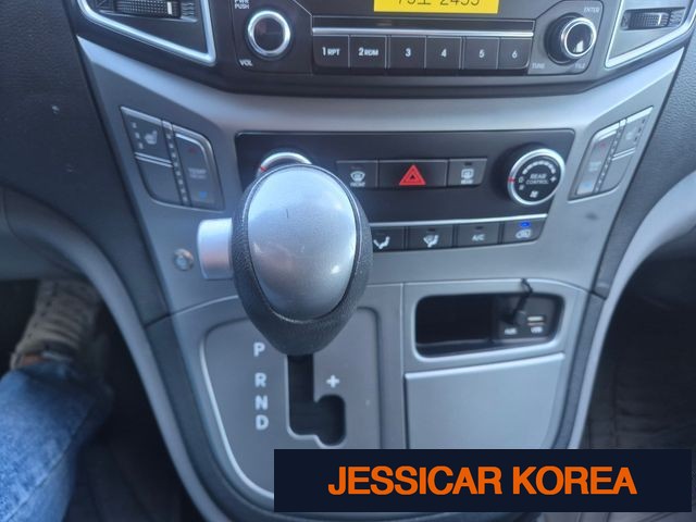 2019 Hyundai The New Grand Starex - Thumbnail 16