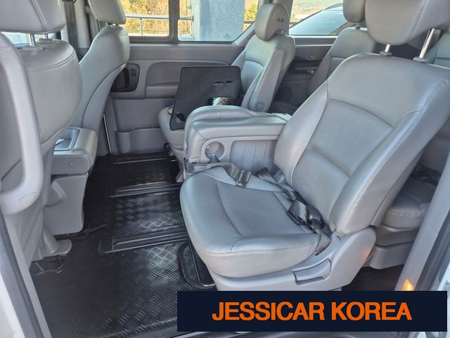 2019 Hyundai The New Grand Starex - Thumbnail 17