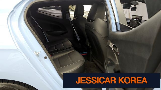 2019 Hyundai Veloster (JS) - Thumbnail 3