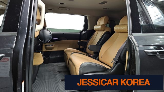 2021 Kia Carnival 4th Gen - Thumbnail 8