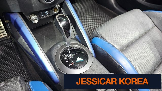 2016 Hyundai The New Veloster - Thumbnail 5