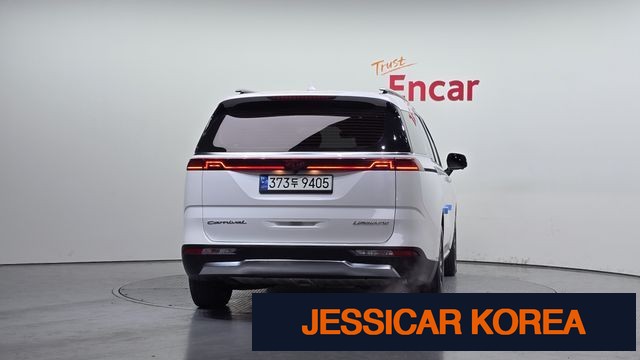 2021 Kia Carnival 4th Gen - Thumbnail 2