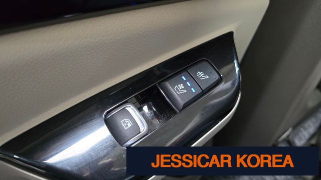 2021 Kia Carnival 4th Gen - Thumbnail 9