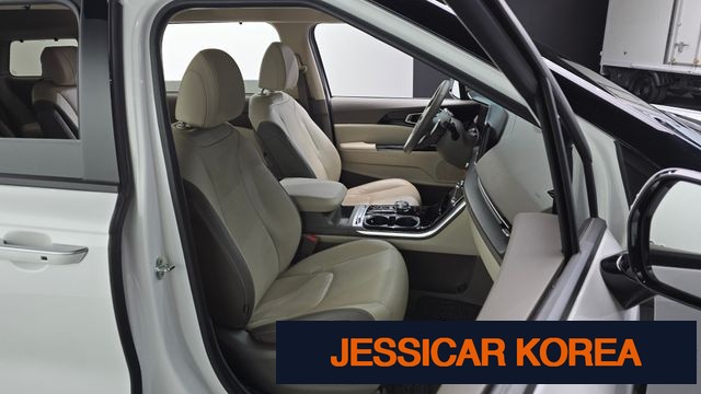 2021 Kia Carnival 4th Gen - Thumbnail 15