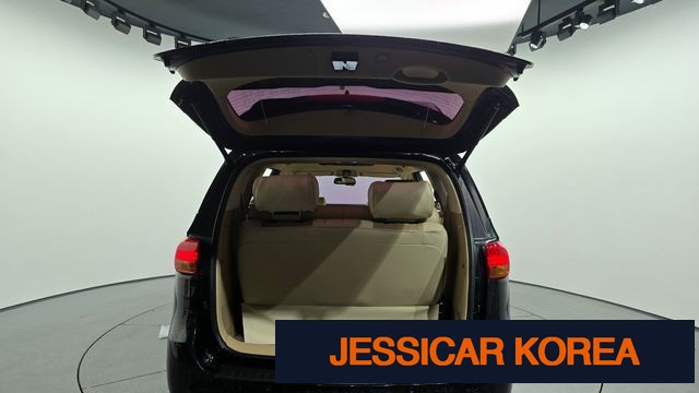 2016 Kia All New Carnival - Thumbnail 3
