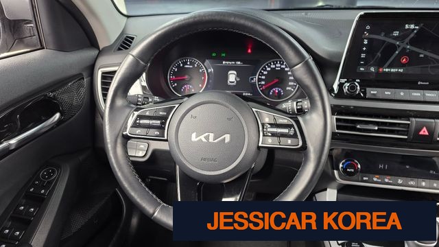 2023 Kia Seltos - Thumbnail 4