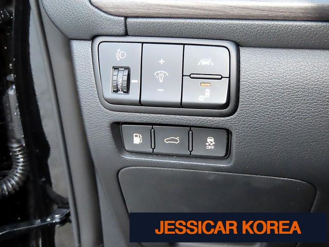 2020 Kia K7 Premier - Thumbnail 3
