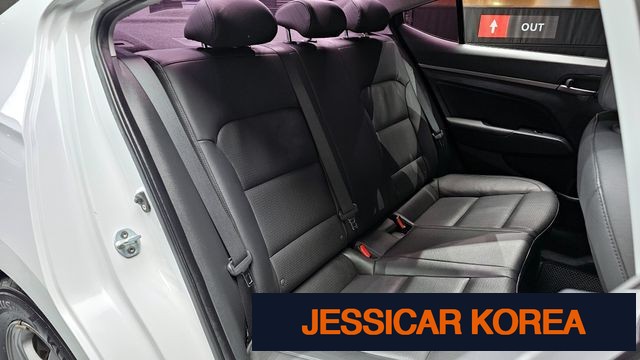 2016 Hyundai Avante AD - Thumbnail 4