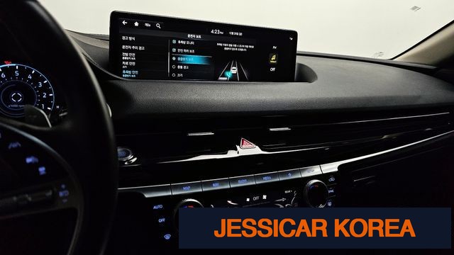 2022 Genesis G80 (RG3) - Thumbnail 8