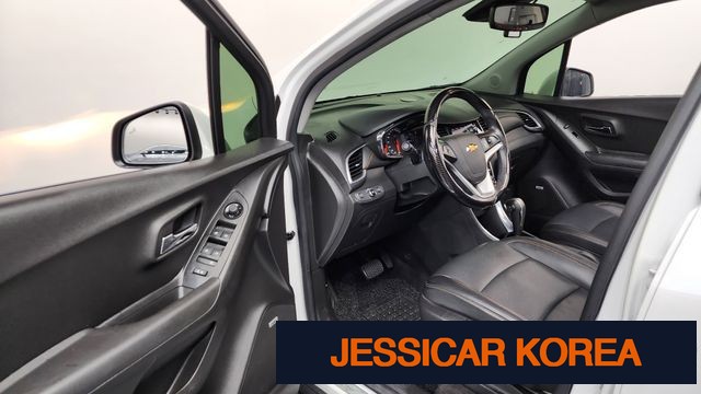 2020 Chevrolet The New Trax - Thumbnail 2