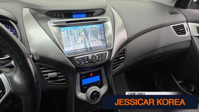 2011 Hyundai Avante MD - Thumbnail 6
