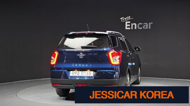 2017 KG Mobility Tivoli Air - Thumbnail 2