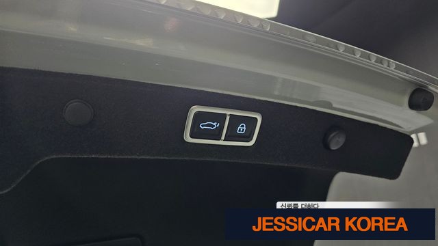 2023 Hyundai Grandeur (GN7) - Thumbnail 3