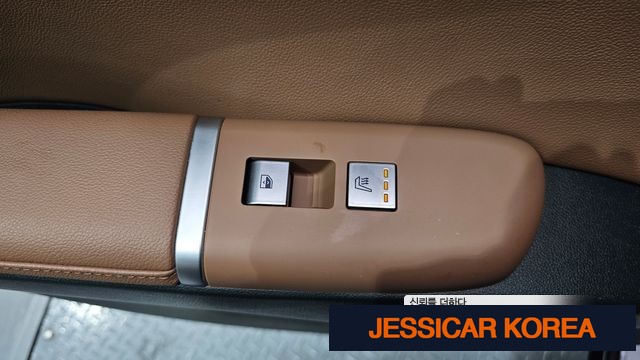 2023 Hyundai Grandeur (GN7) - Thumbnail 10