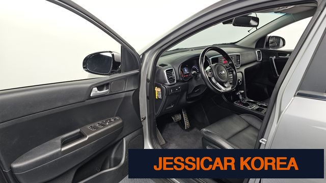 2020 Kia Sportage the bold - Thumbnail 6