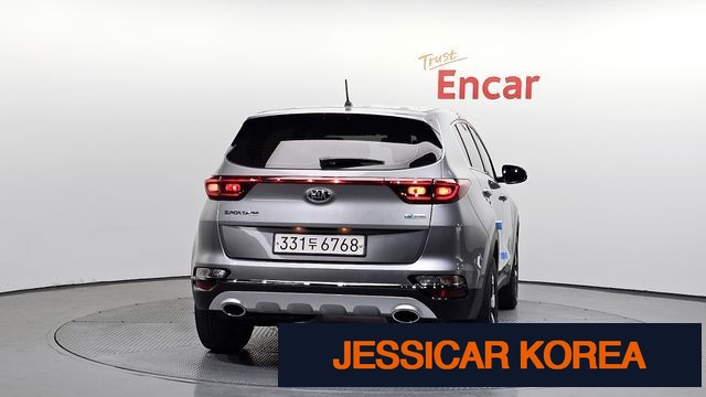 2020 Kia Sportage the bold - Thumbnail 8